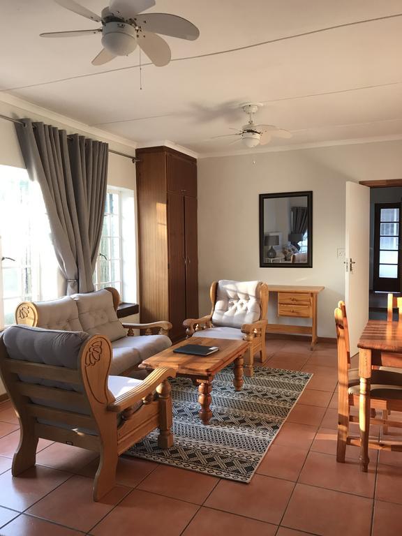Mein Heim Estate Guest Farm Кимбърли Екстериор снимка